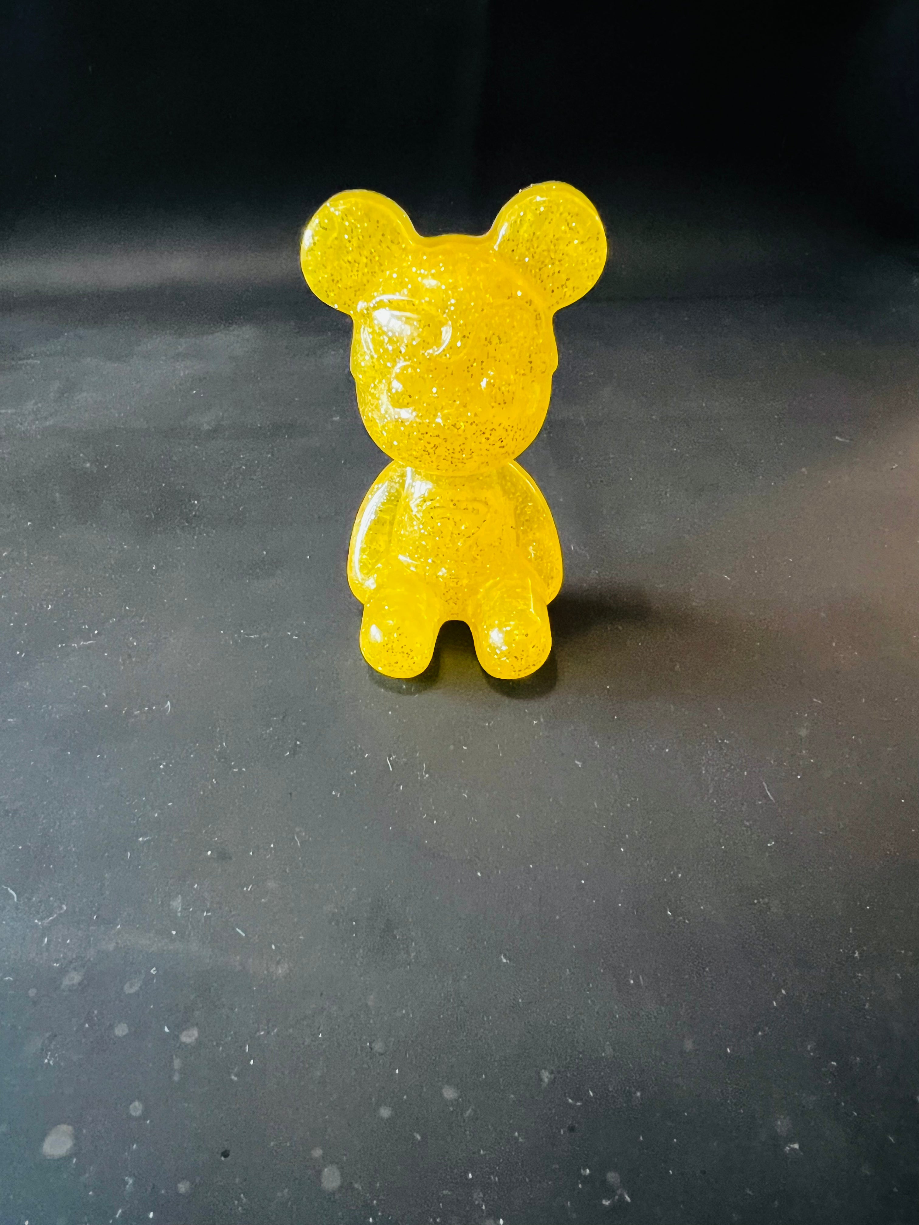Resin Bear - Yellow Glitter