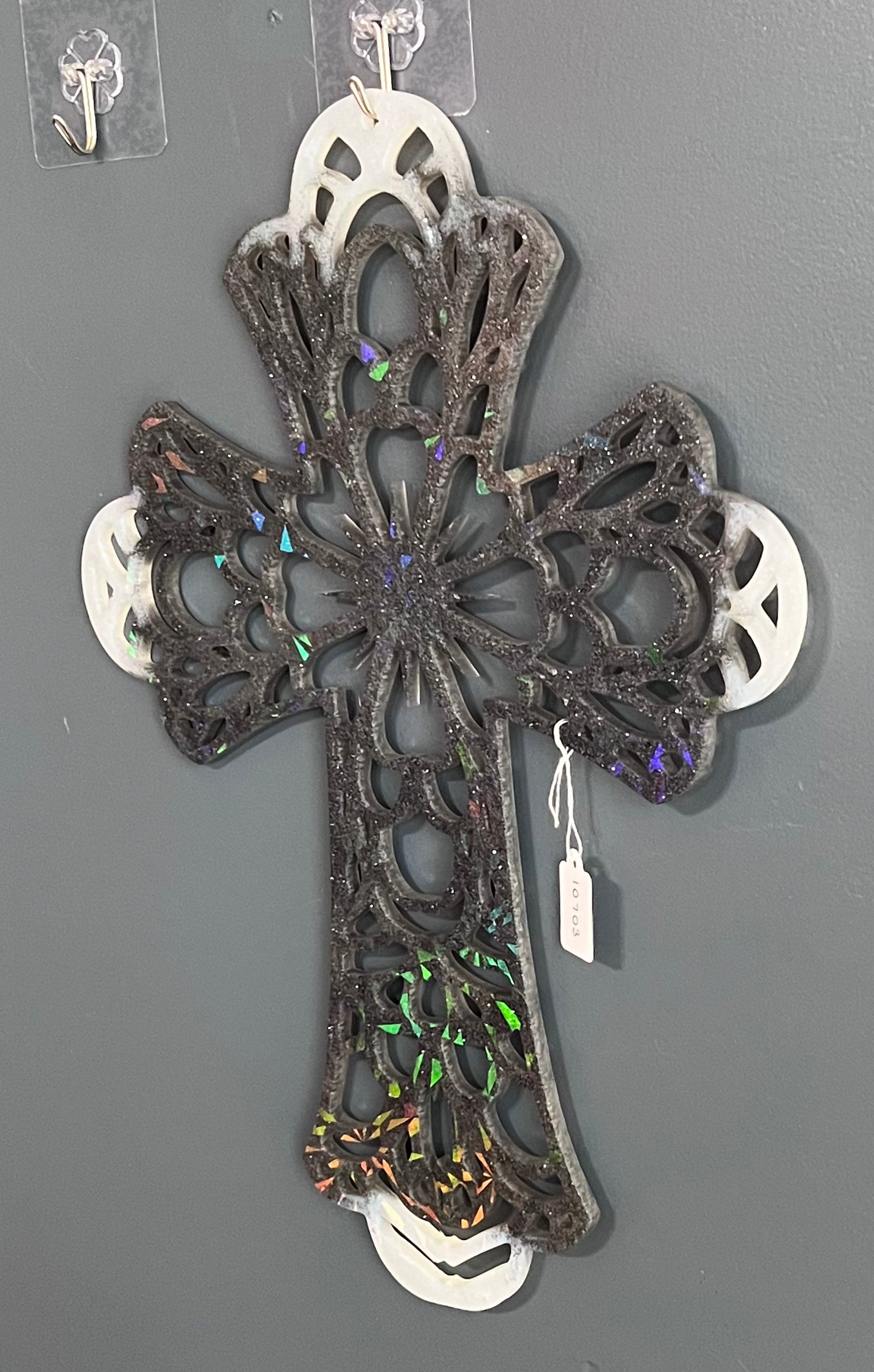 Holographic Resin Cross