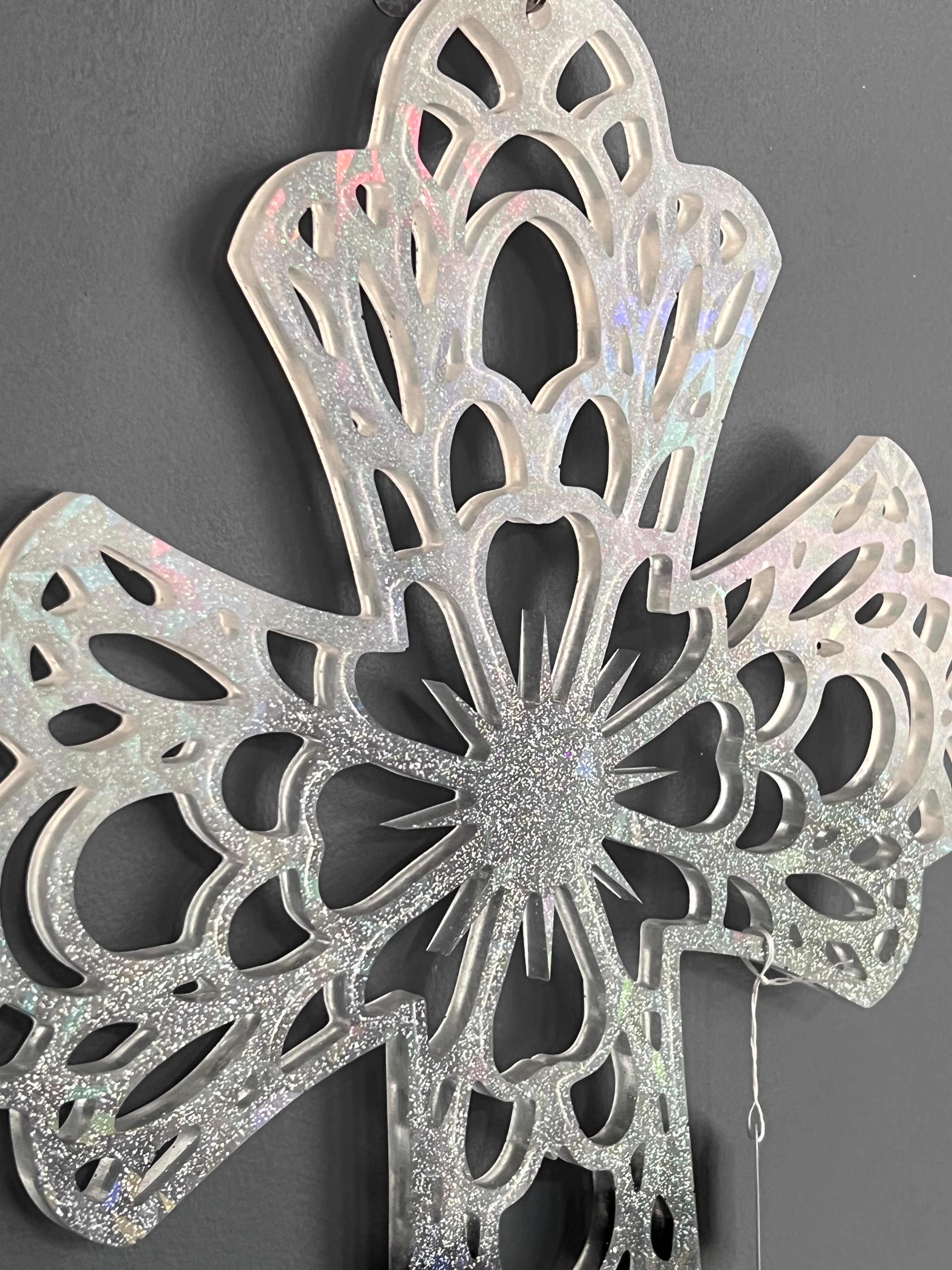 Holographic Resin Cross